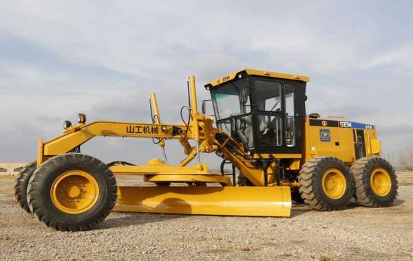 Safety First: Guidelines for Using a Rented SEM Motor Grader on Your Bahrain Job Site